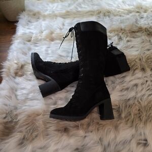 Timberland Black Lace Up Boots for Rugged Style